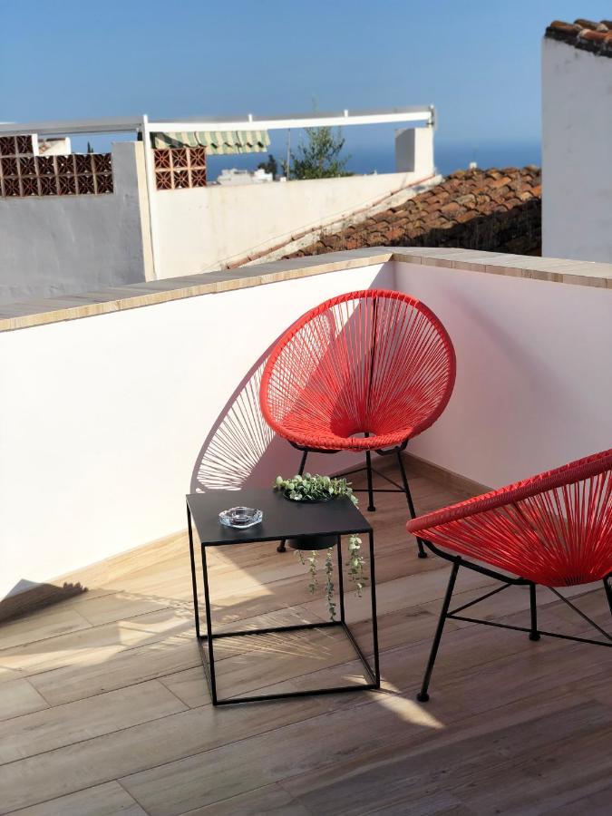 הוילה פריחיליאנה Cerezo'S House - Terrace & Jacuzzi מראה חיצוני תמונה